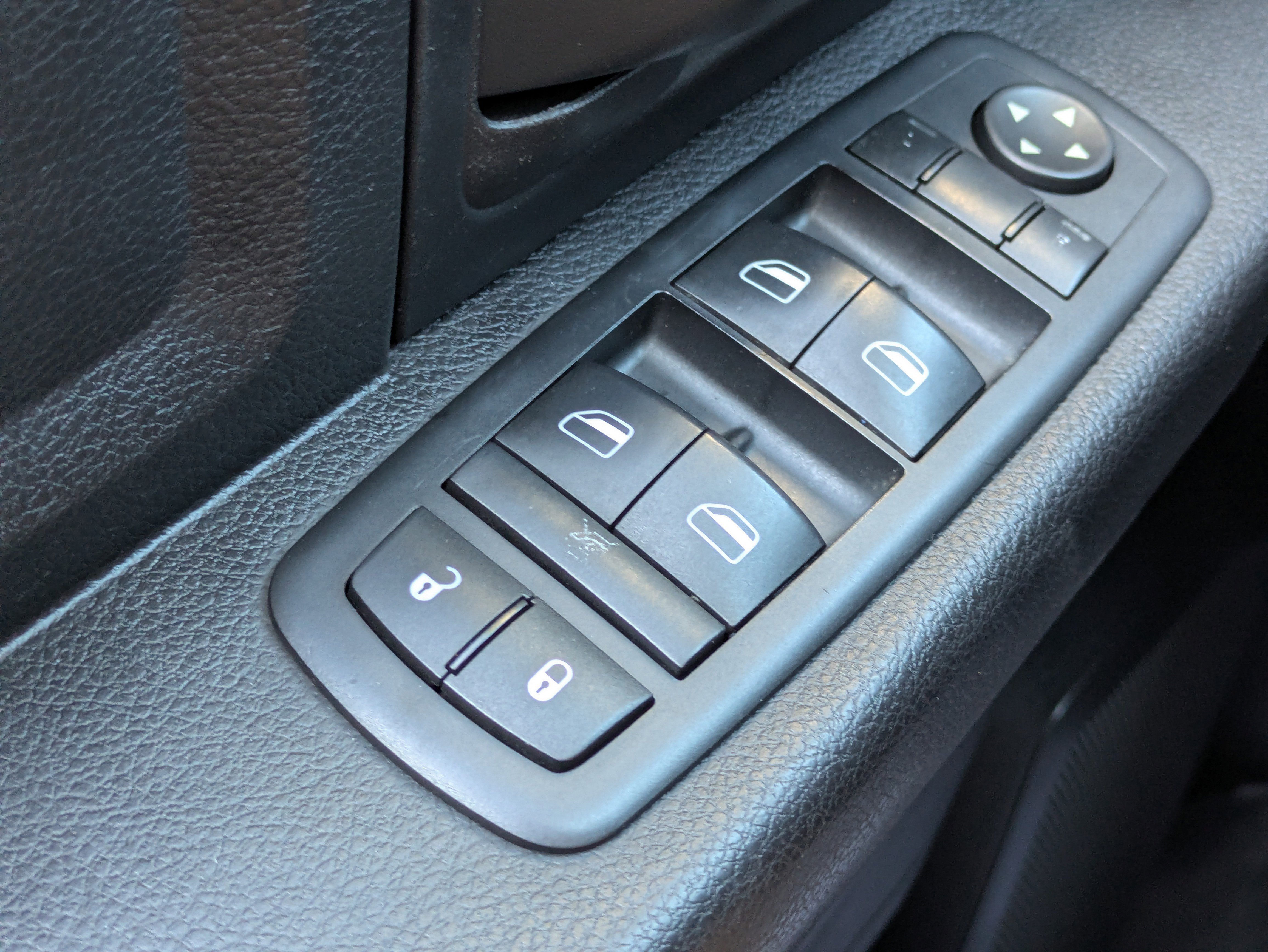 Used 2016 RAM 1500 Express w/ Black Ram 1500 Express Group image 21