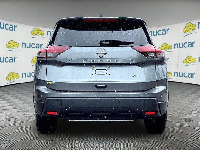 Certified 2025 Nissan Rogue SV AWD/4WD image 5