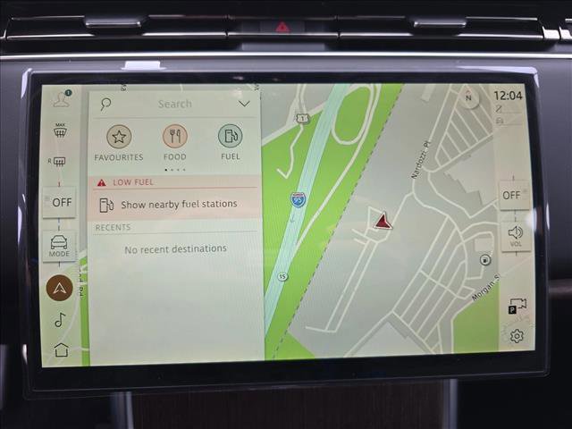 New 2025 Land Rover Range Rover SE image 24