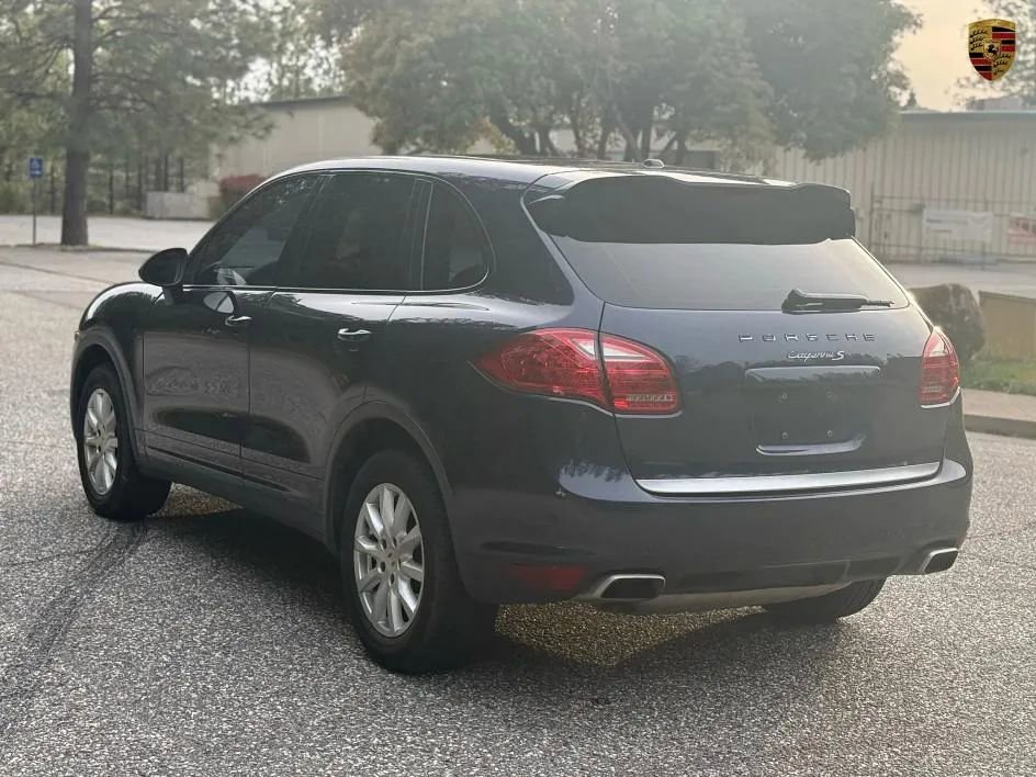 Used 2012 Porsche Cayenne S image 6