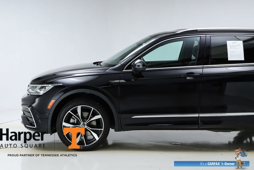 Used 2024 Volkswagen Tiguan SEL R-Line image 42