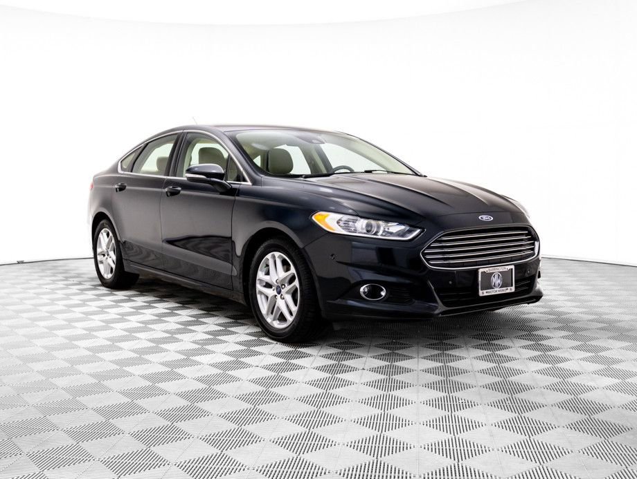 Used 2014 Ford Fusion SE w/ Equipment Group 202A image 11