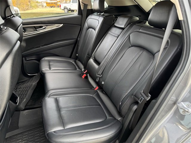 Used 2022 Lincoln Nautilus Reserve w/ Equipment Group 201A image 30