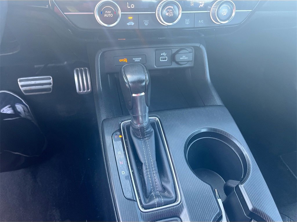 Used 2023 Honda Civic Sport image 16