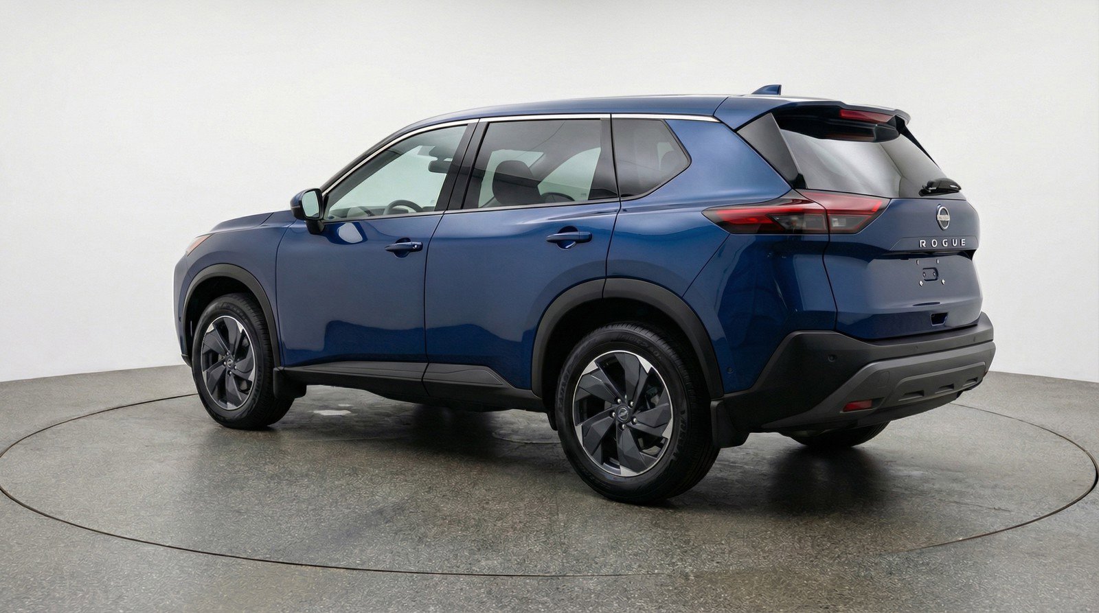 Used 2025 Nissan Rogue SV image 6