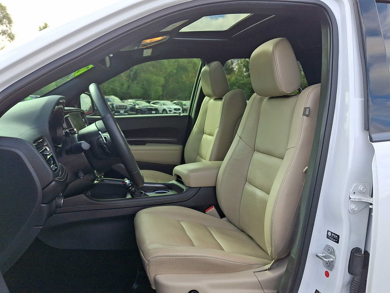 Used 2022 Dodge Durango GT AWD/4WD image 15