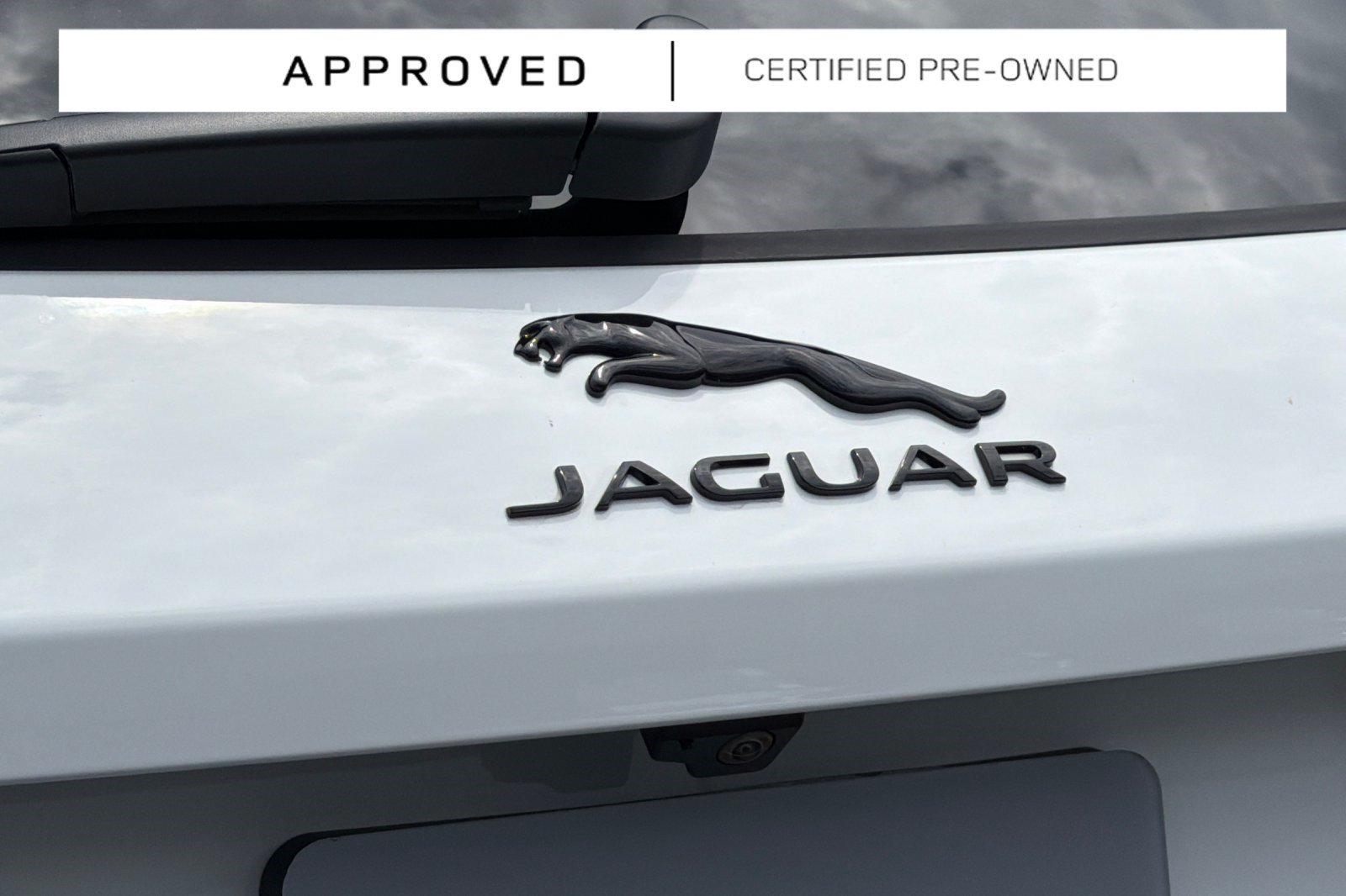 Used 2025 Jaguar F-PACE R-Dynamic S AWD/4WD image 26