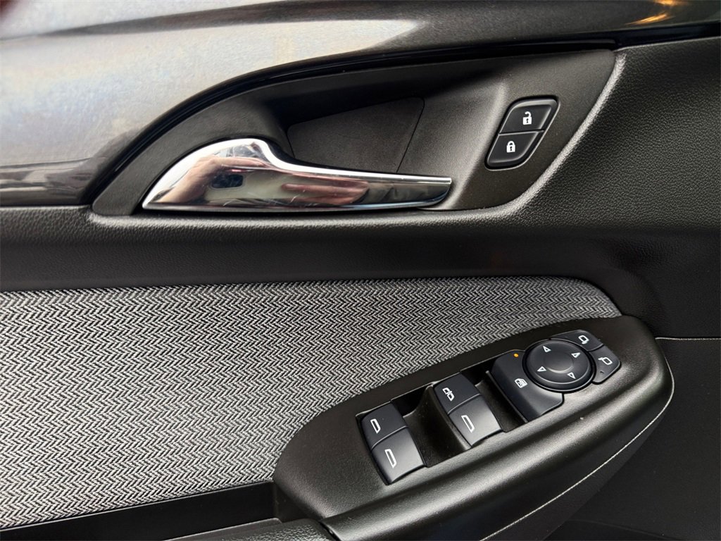 Used 2024 Chevrolet TrailBlazer LT image 28