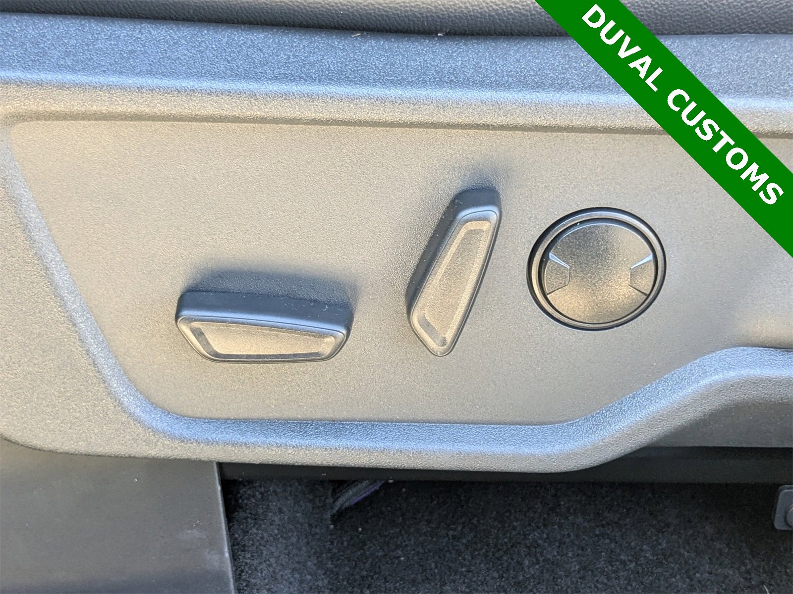 New 2025 Ford Bronco Badlands image 19