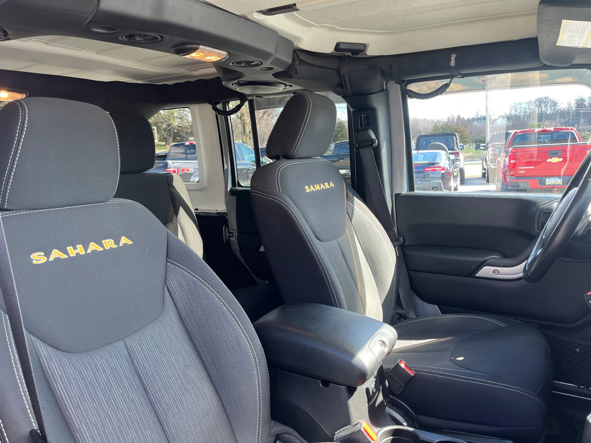 Used 2014 Jeep Wrangler Unlimited Sahara w/ Dual Top Group image 13