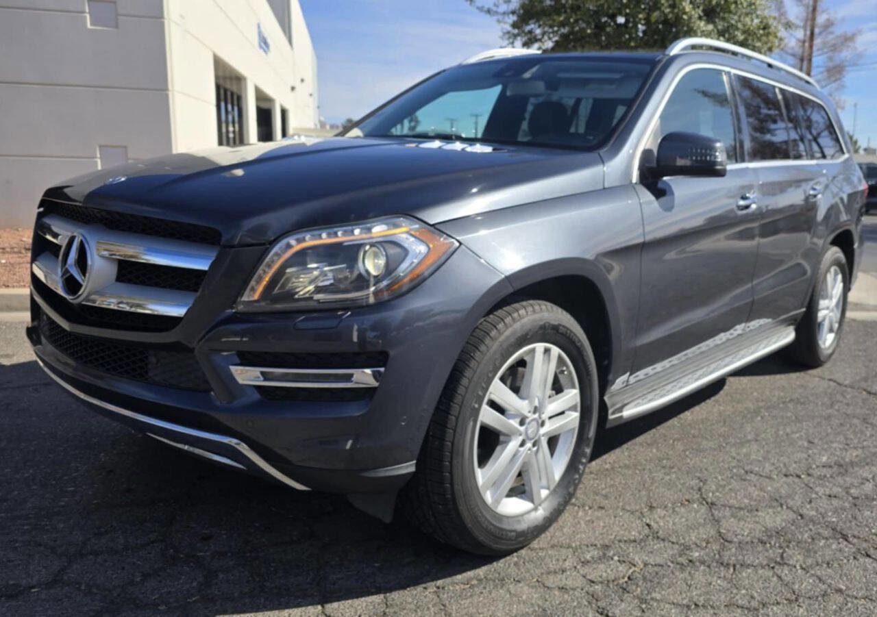Used 2016 Mercedes-Benz GL 450 4MATIC image 1
