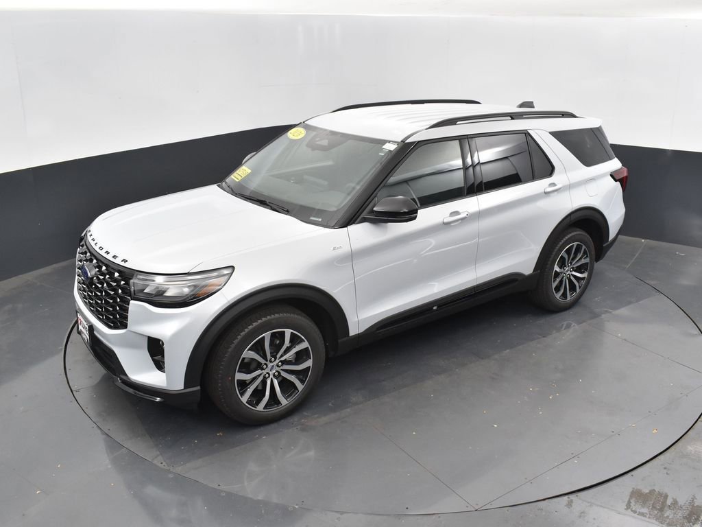 New 2026 Ford Explorer ST-Line image 41