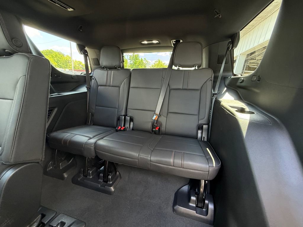Used 2022 Chevrolet Tahoe RST w/ Luxury Package AWD/4WD image 24