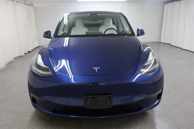 Used 2022 Tesla Model Y Performance AWD/4WD image 2