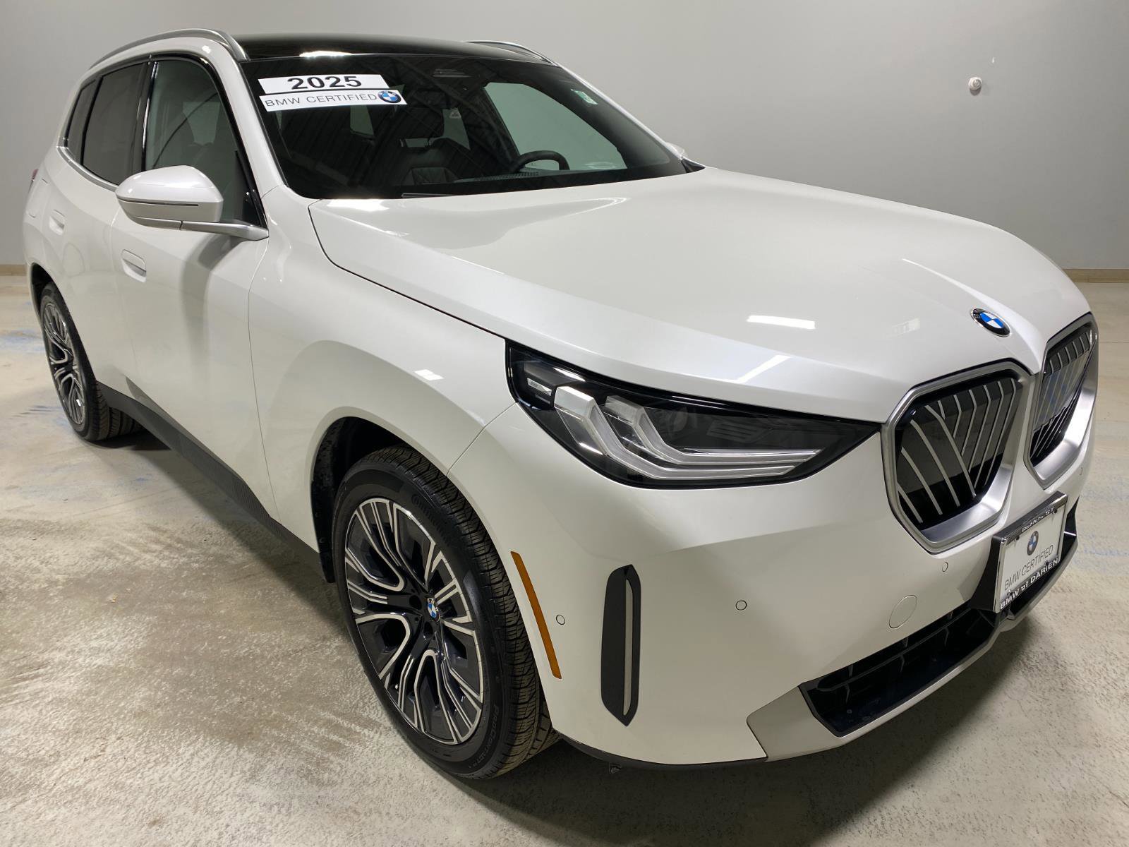 Certified 2025 BMW X3 xDrive30i w/ Convenience Package image 3