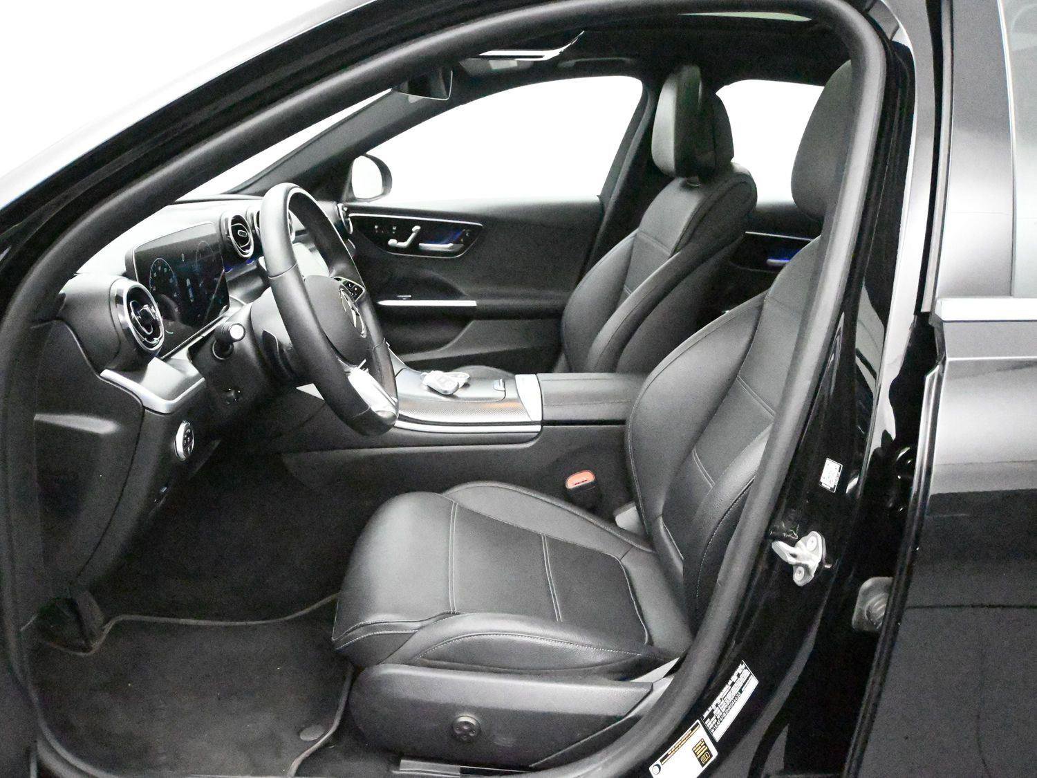 Used 2022 Mercedes-Benz C 300 4MATIC Sedan image 10