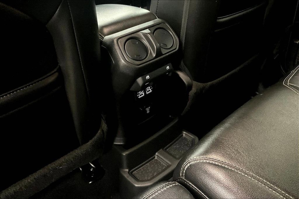 Used 2021 Jeep Wrangler Unlimited Sahara w/ Cold Weather Group image 10