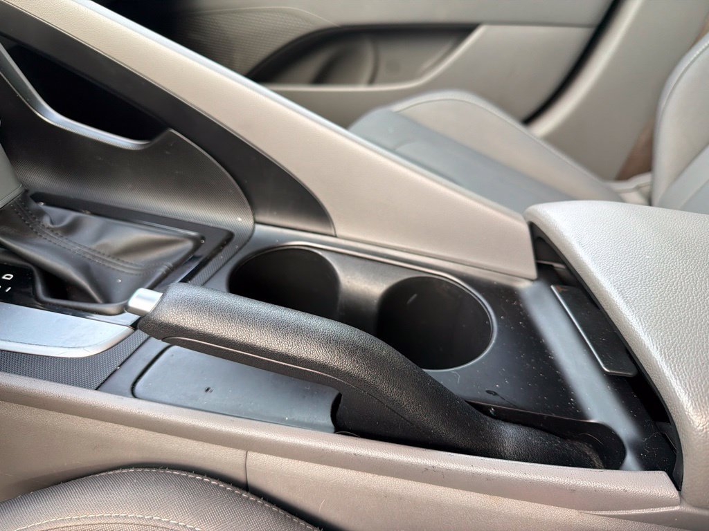 Certified 2025 Hyundai Elantra Sport FWD image 19