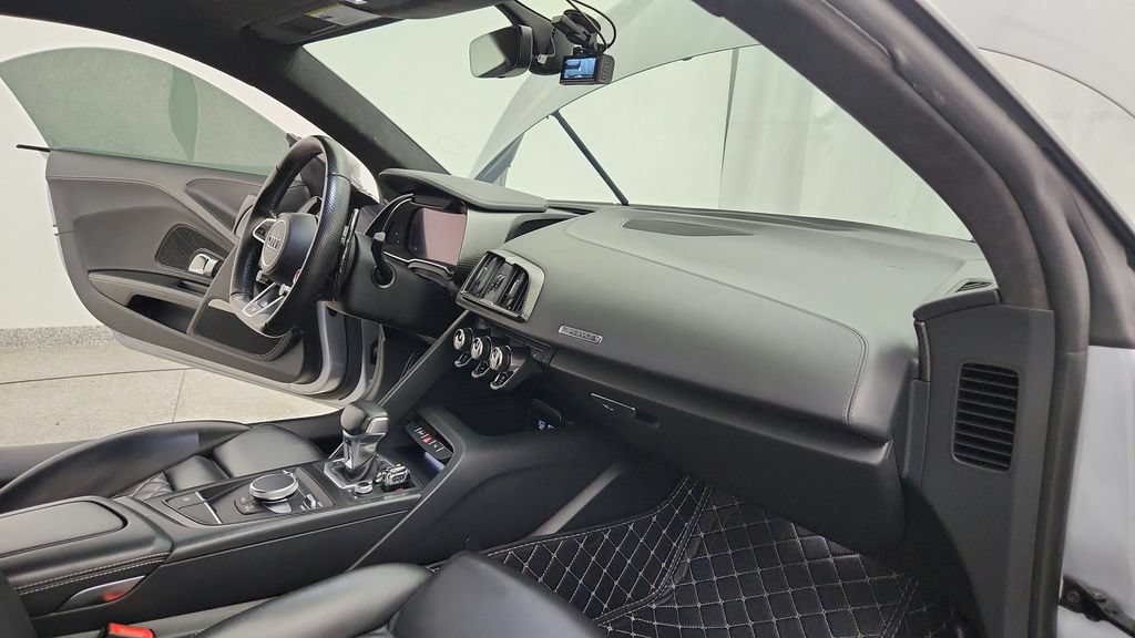 Used 2017 Audi R8 V10 plus AWD/4WD image 37