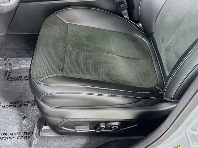 Used 2025 Jeep Grand Cherokee Altitude AWD/4WD image 18