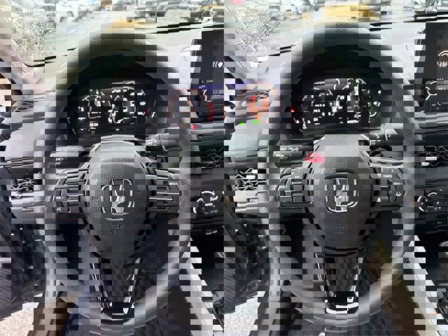 Used 2025 Honda Accord SE image 25