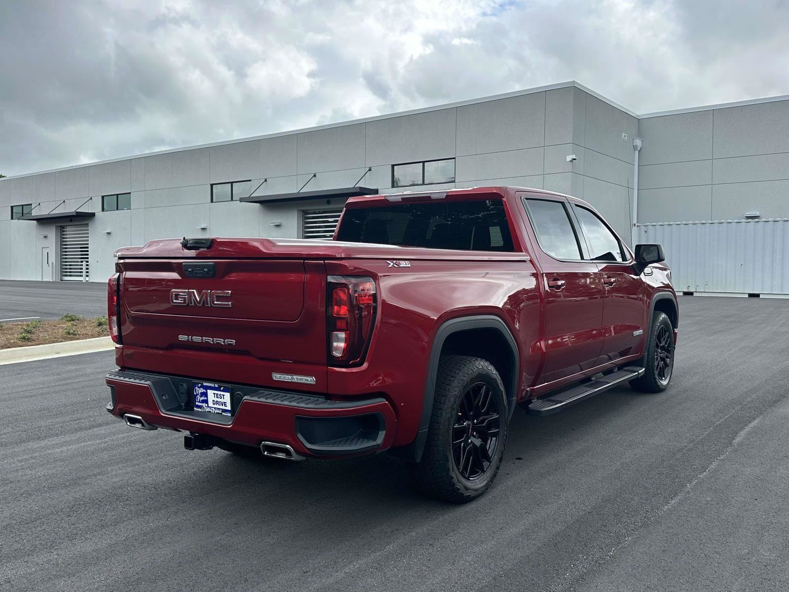Used 2024 GMC Sierra 1500 Elevation w/ X31 Off-Road Package AWD/4WD image 25
