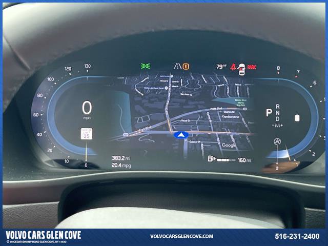 Used 2025 Volvo XC40 B5 Plus w/ Protection Package Premier image 25