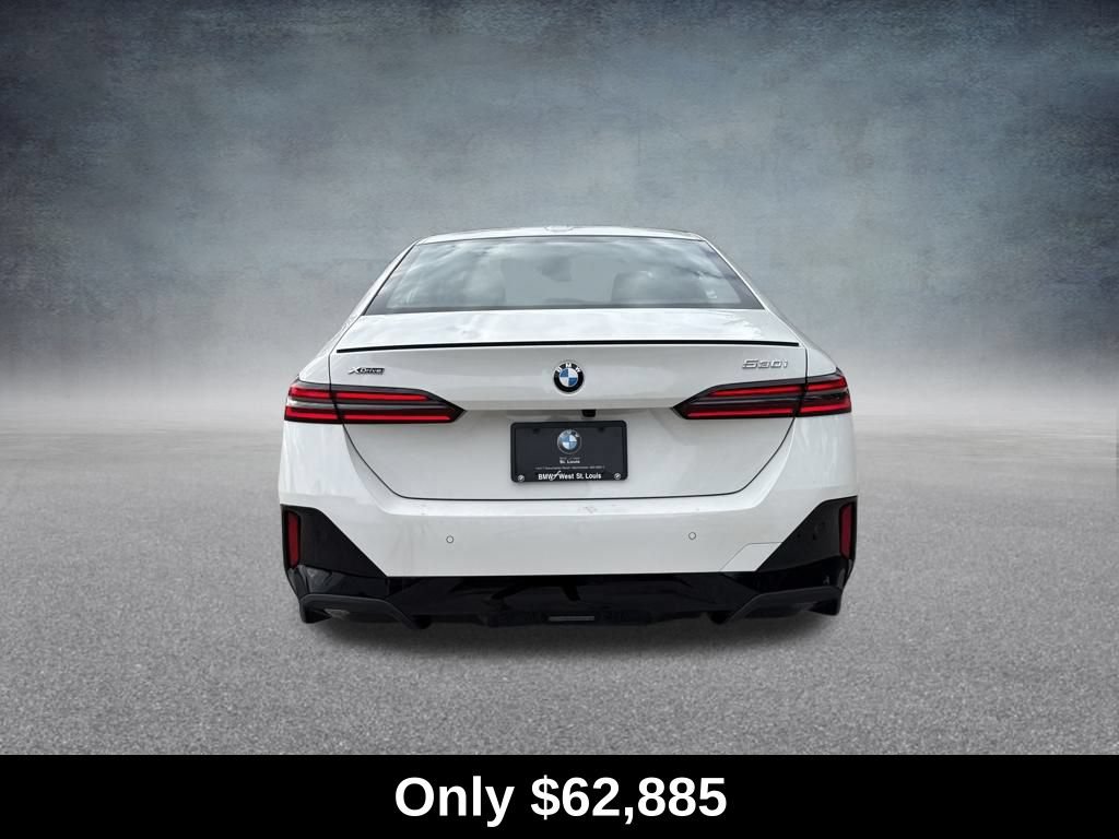 Used 2026 BMW 530i xDrive AWD/4WD image 4