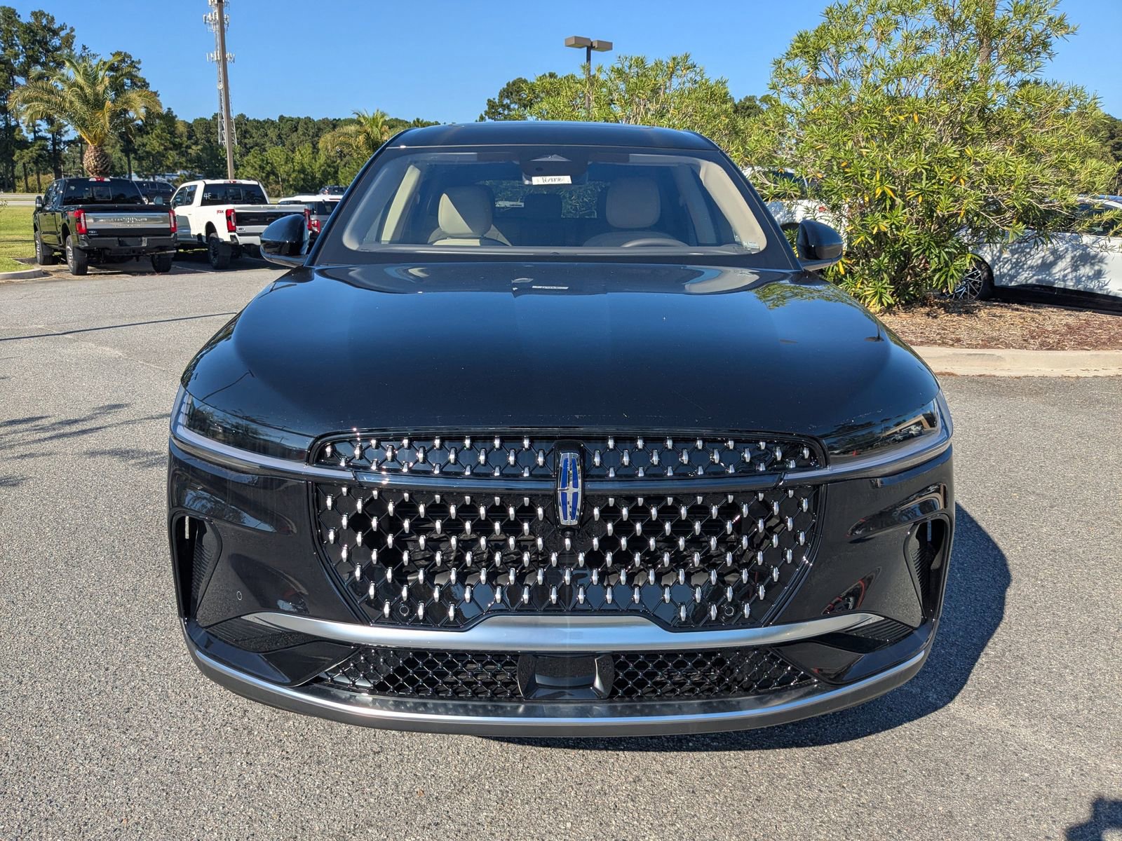 New 2025 Lincoln Nautilus Premier w/ Equipment Group 102A image 10