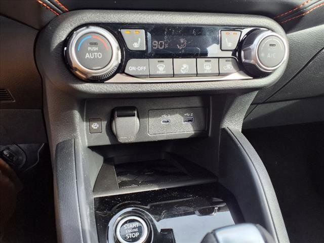 New 2025 Nissan Versa SR image 13