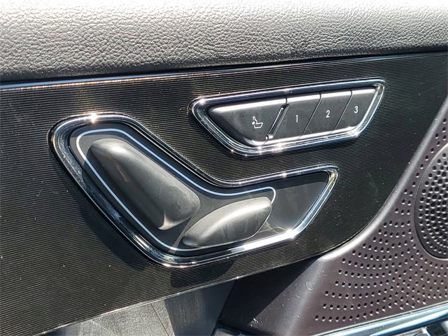 Used 2023 Lincoln Corsair AWD w/ Equipment Group 101A image 13