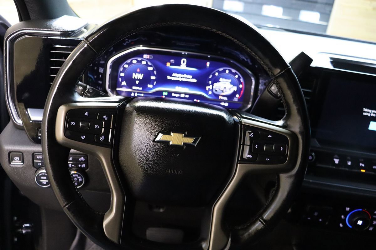 Used 2024 Chevrolet Silverado 2500 High Country w/ High Country Premium Package AWD/4WD image 56