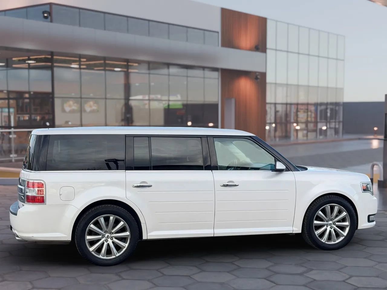 Used 2013 Ford Flex Limited w/ Trailer Tow Pkg Class III AWD/4WD image 12