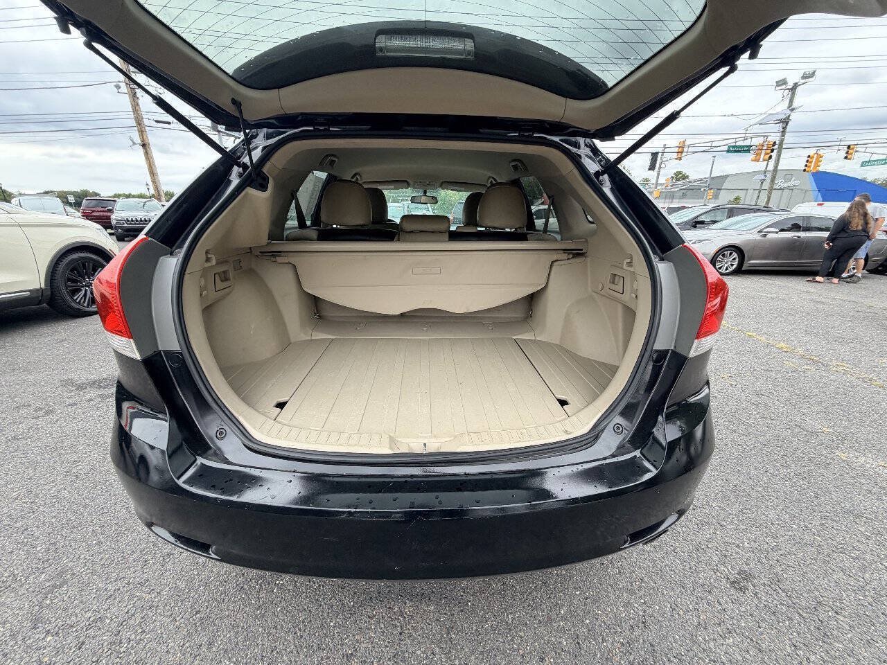 Used 2010 Toyota Venza AWD w/ Convenience Pkg image 46