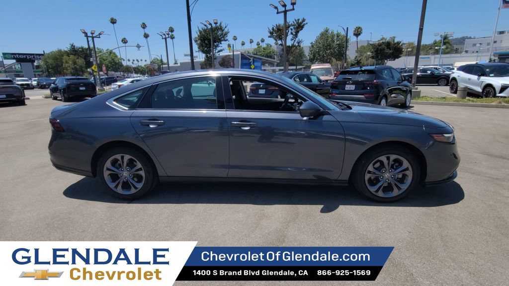 Used 2023 Honda Accord EX image 2