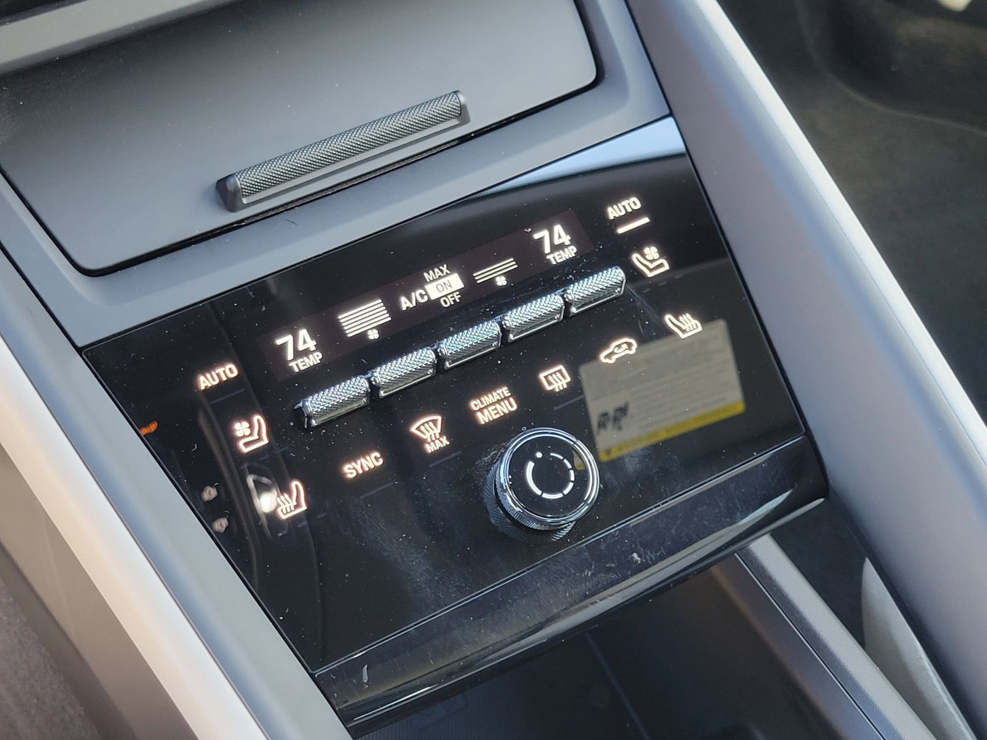 Used 2025 Porsche Macan 4S Electric image 21