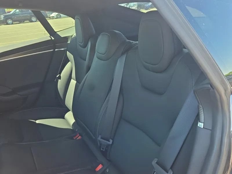 Used 2022 Tesla Model S Plaid AWD/4WD image 8