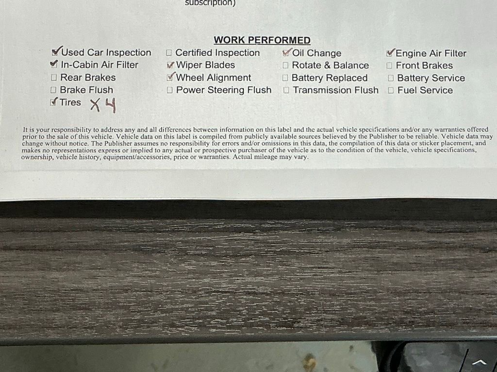 Used 2019 GMC Acadia SLT w/ LPO, Floor Liner Package FWD image 3