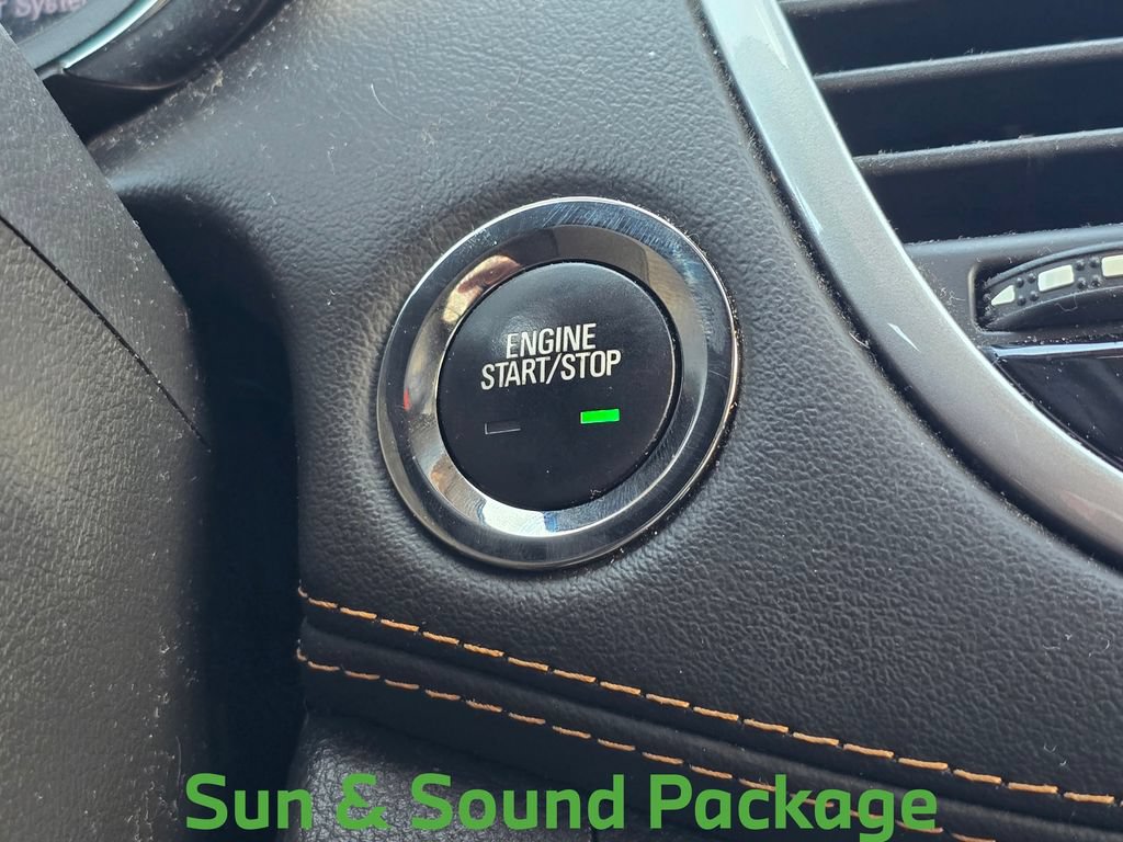 Used 2020 Chevrolet Trax LT w/ Sun & Sound Package AWD/4WD image 20