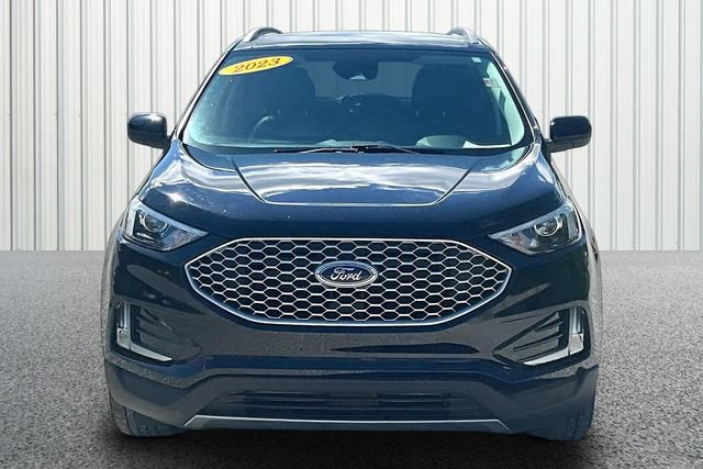 Used 2023 Ford Edge SEL w/ Convenience Package AWD/4WD image 3