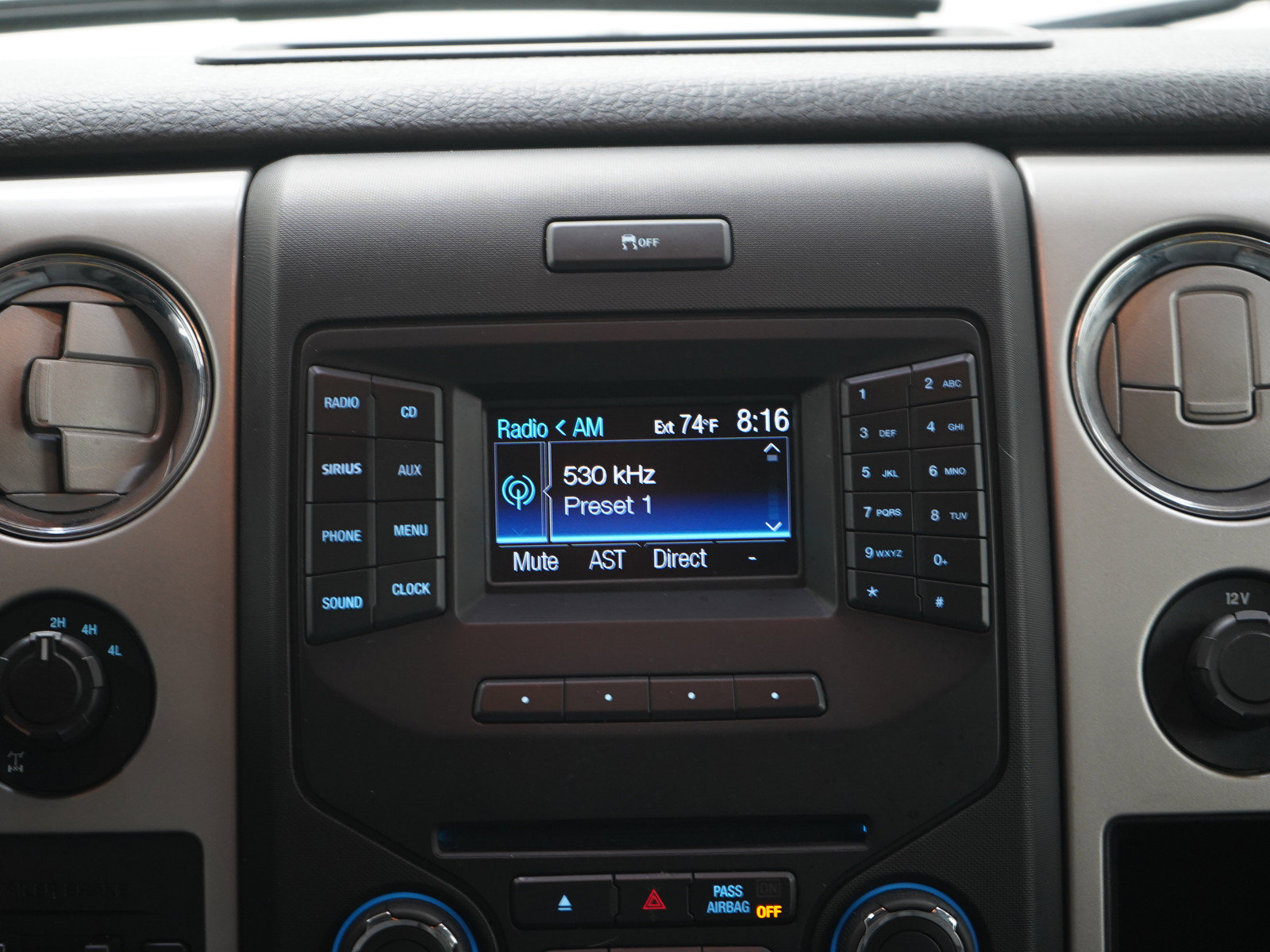 Used 2013 Ford F150 XLT w/ XLT Chrome Pkg AWD/4WD image 15