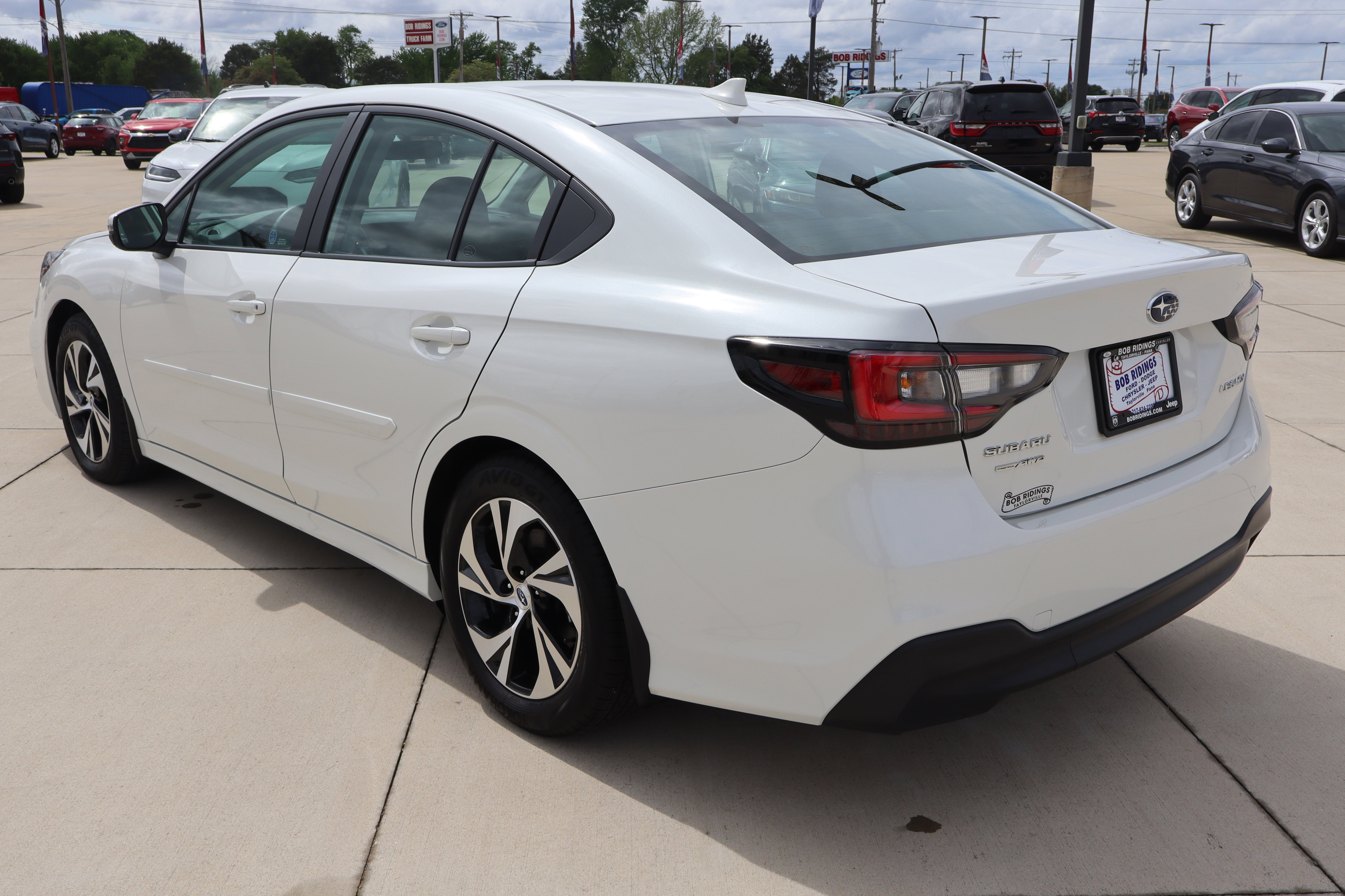 Used 2025 Subaru Legacy Premium AWD/4WD image 8
