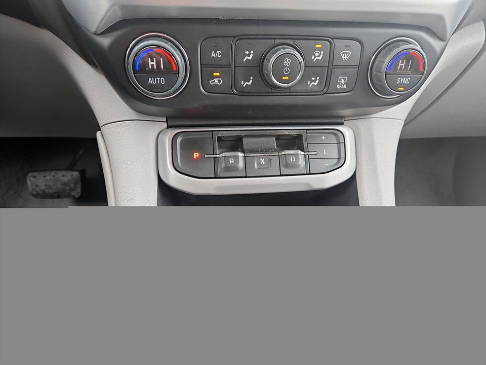 Used 2023 GMC Acadia SLT image 25