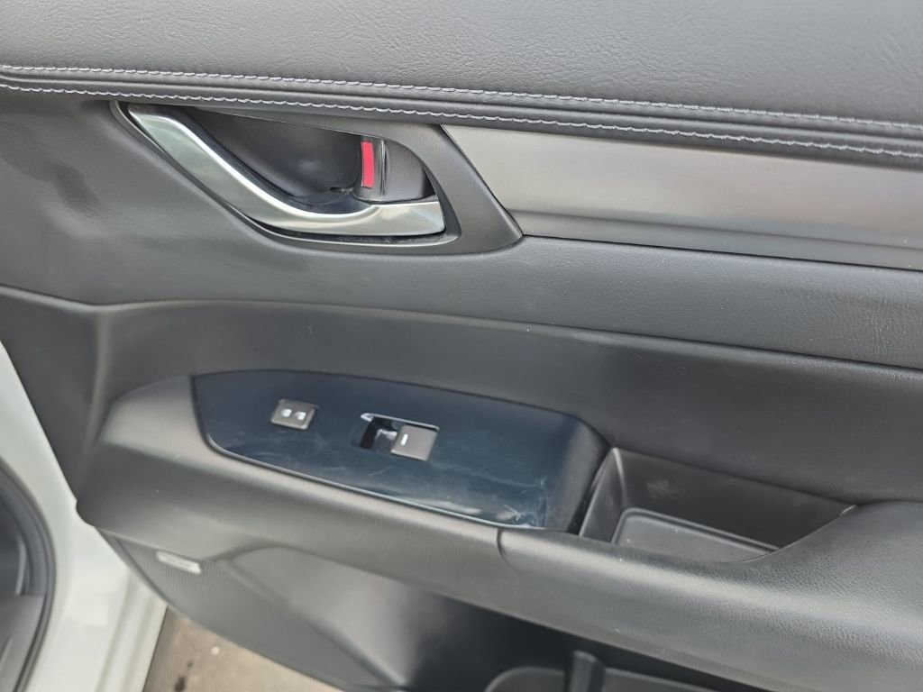 Used 2019 MAZDA CX-5 Touring image 93