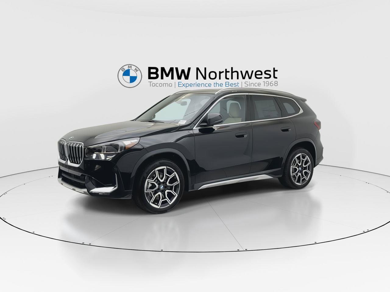 New 2025 BMW X1 xDrive28i w/ Premium Package image 9