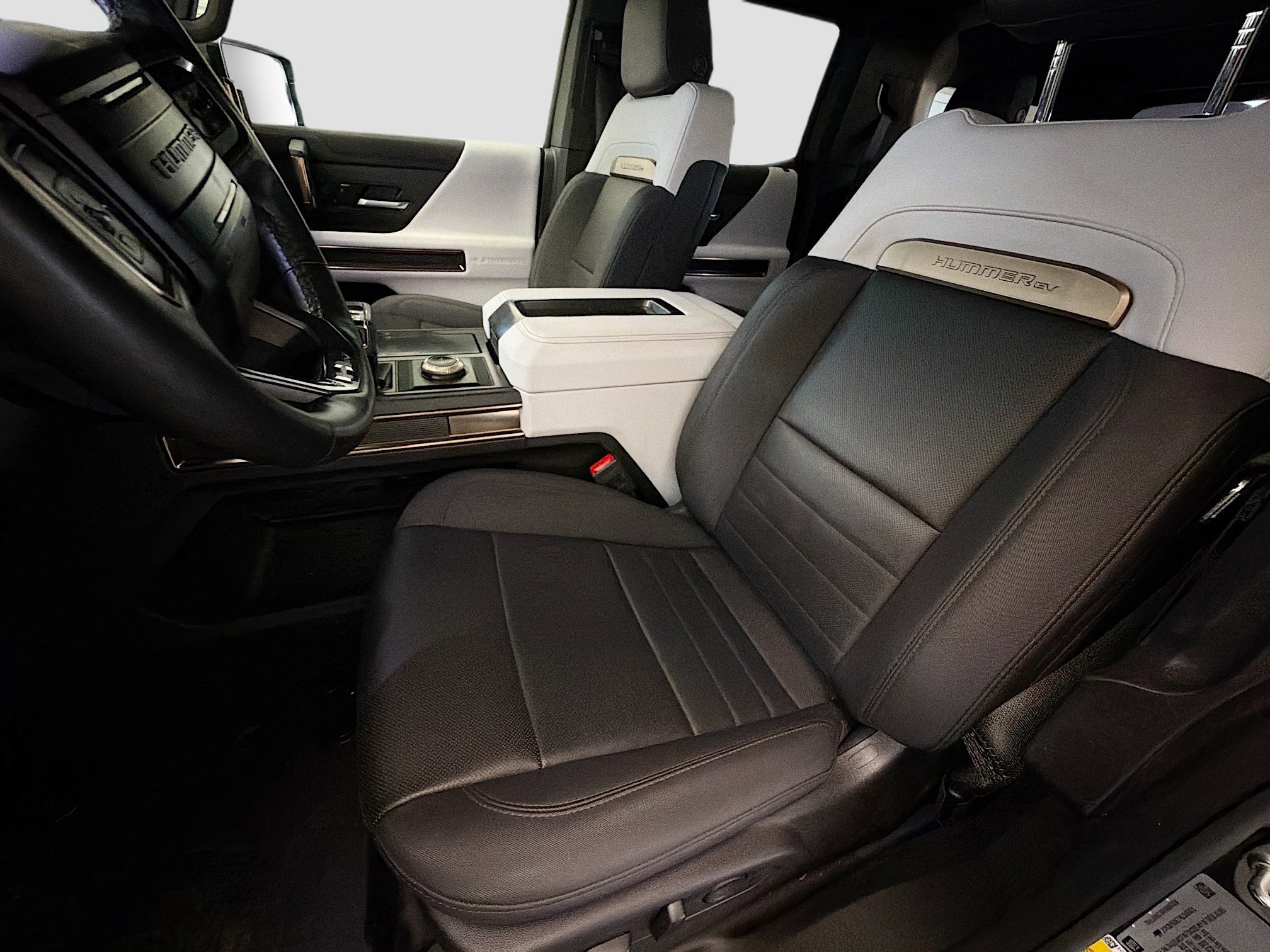 Used 2024 GMC Hummer EV 2X image 10