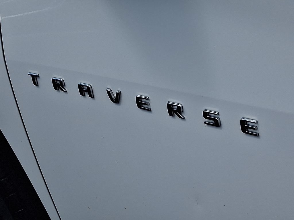 Certified 2023 Chevrolet Traverse LS FWD image 31