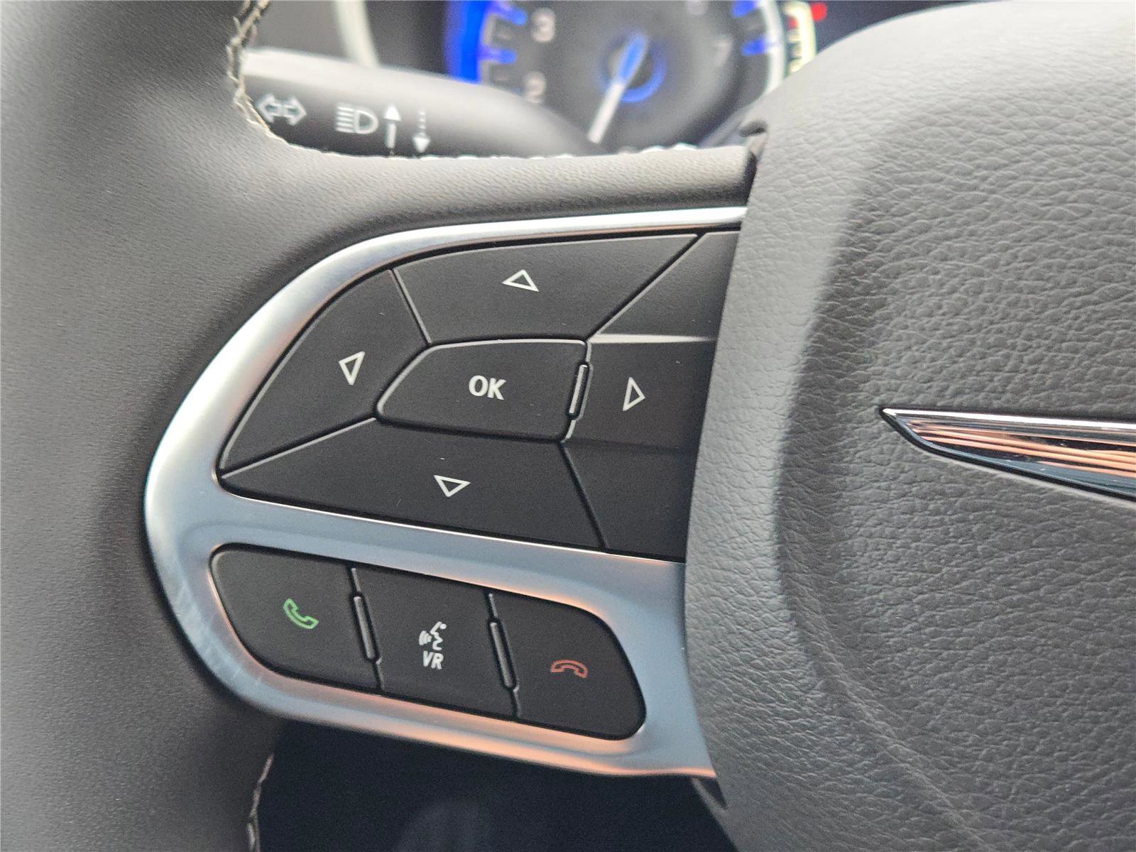 New 2026 Chrysler Voyager LX image 30