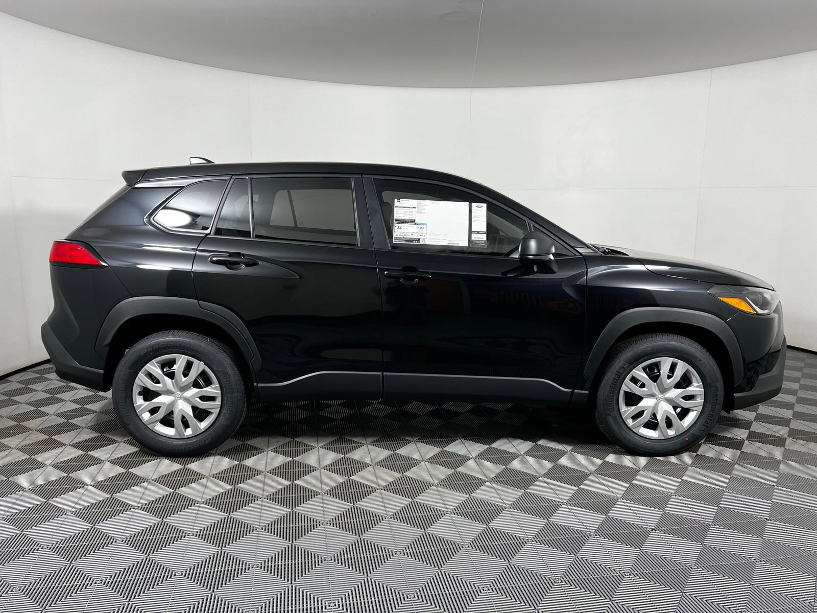 New 2026 Toyota Corolla Cross L image 4