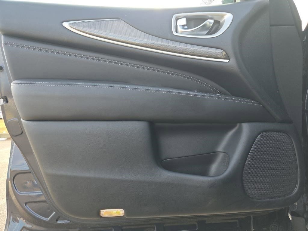 Used 2020 INFINITI QX60 Pure image 31